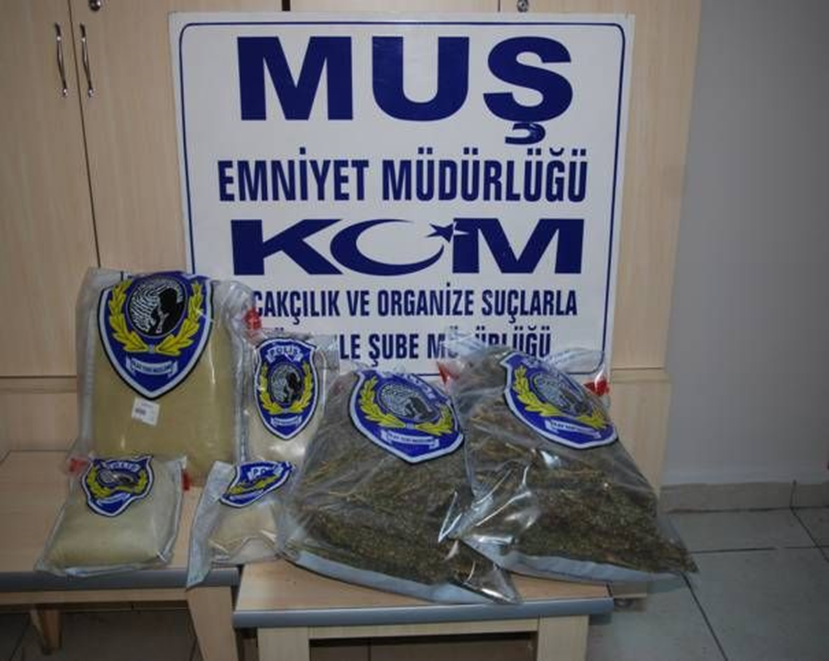 Muş ve Diyarbakır\'da Uyuşturucu Operasyonu