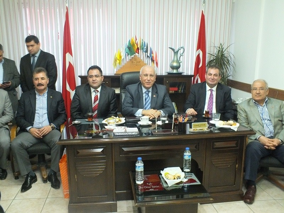 Şandır\'dan Akdeniz İlçe Teşkilatına Ziyaret