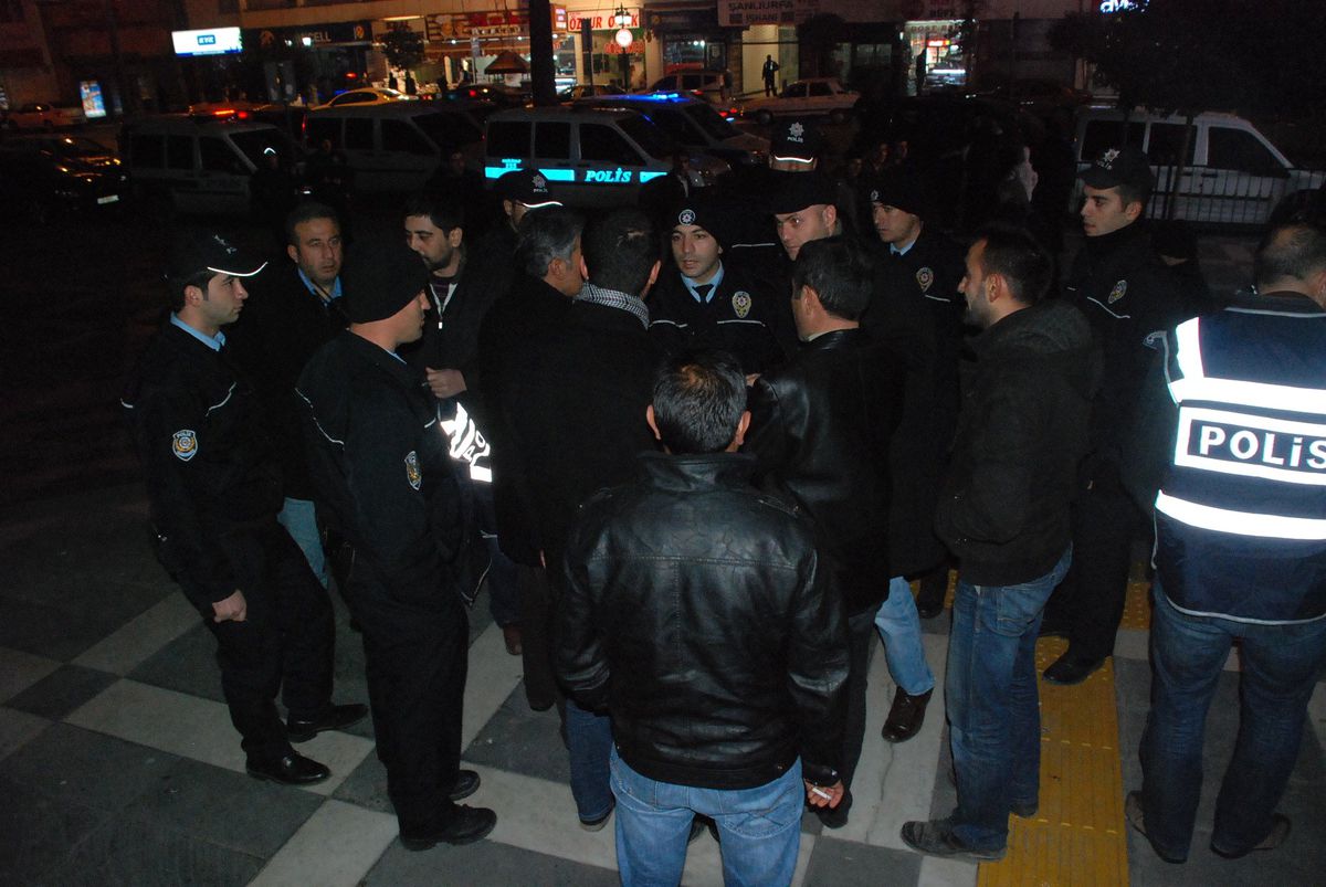 Şanlıurfa Polisinden Yılbaşında Asayiş Uygulaması