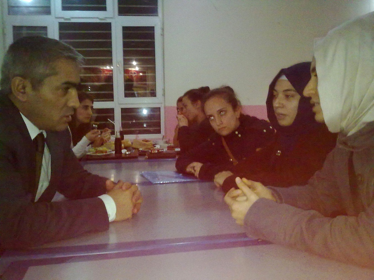 Şarköy Kaymakamı Yüksekokul Öğrencilerinin Yeni Yılını Kutladı