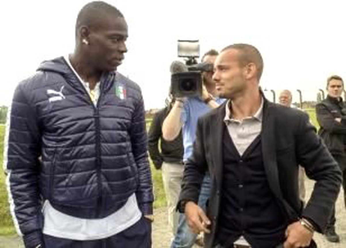 Sneijder İçin \'Pazar\' Sürprizi!