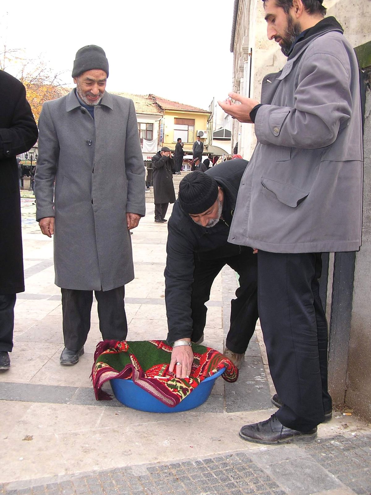Suriye İçin Malatya\'dan 76 Bin TL Yardım Yapıldı