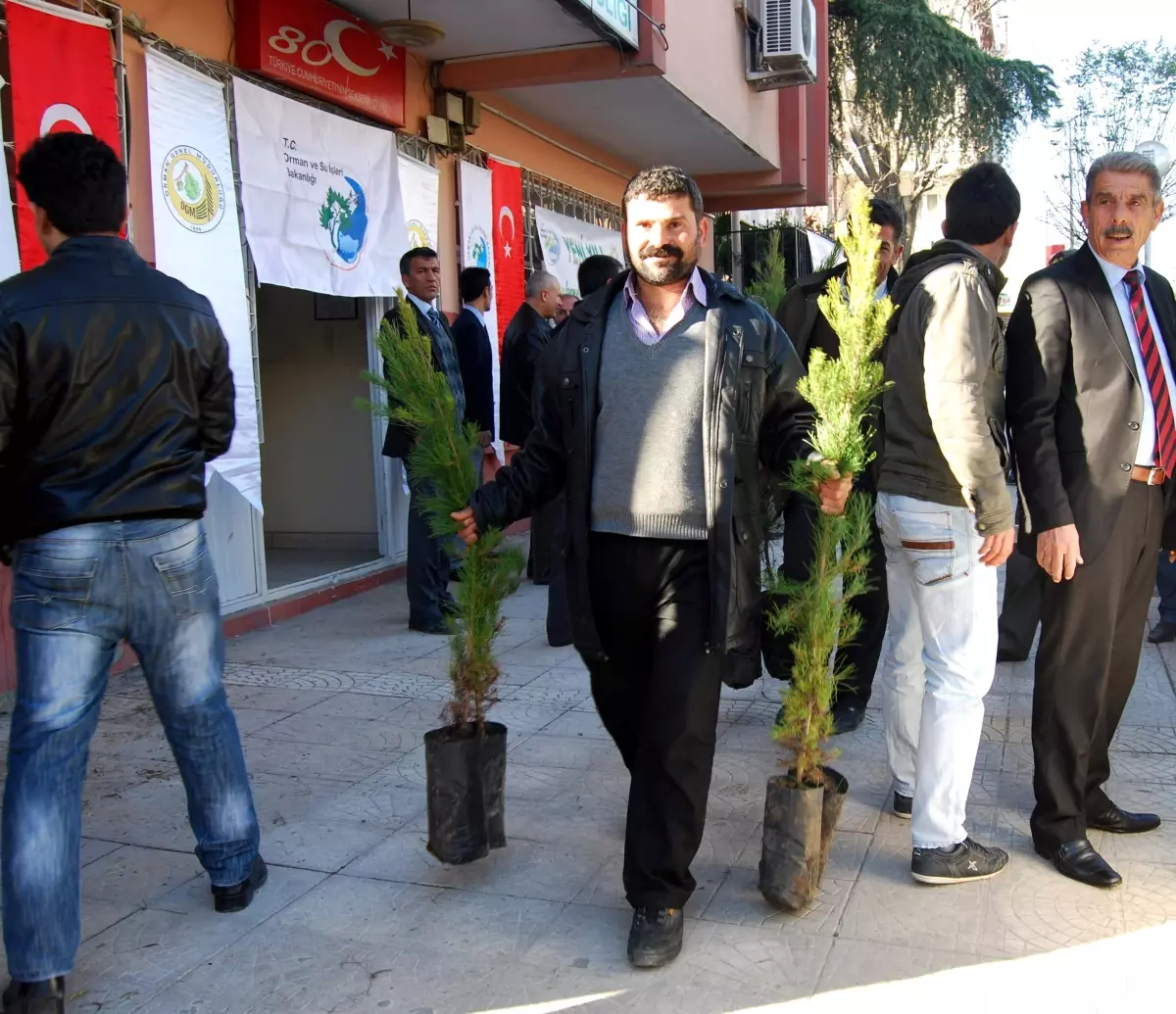 Vatandaşlar Yeni Yılı Fidan Dikerek Karşılayacak