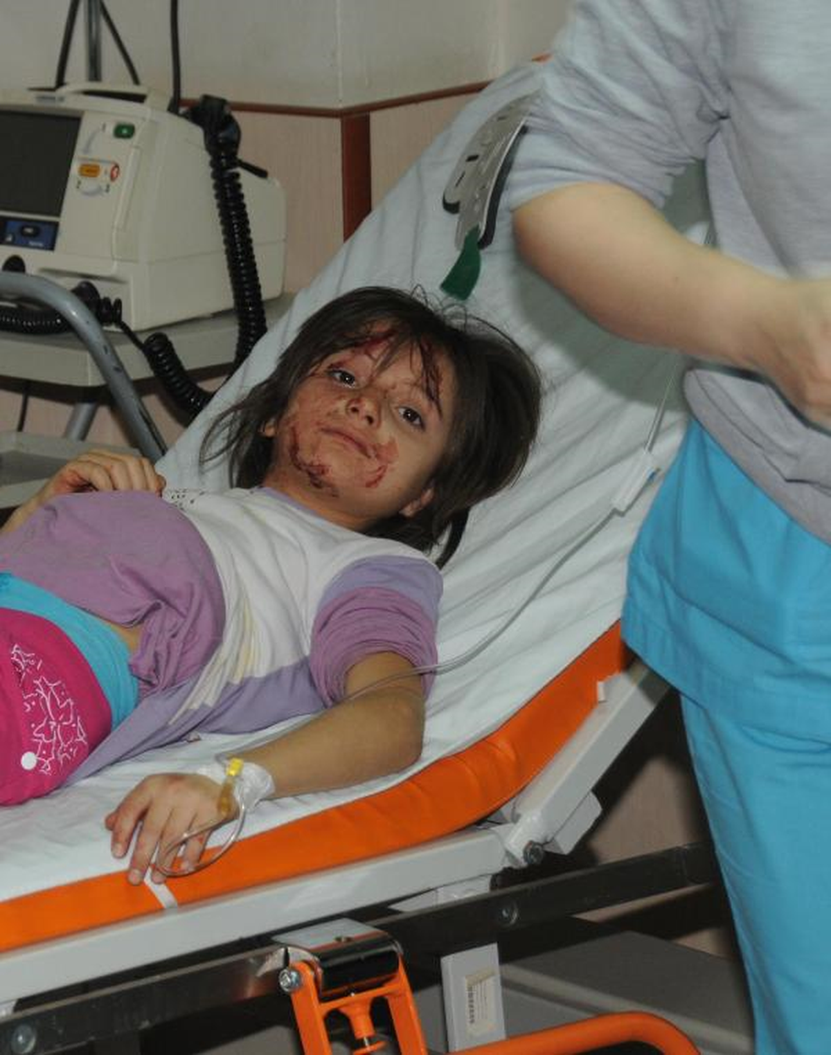 Yılbaşı Hediyesi Almaya Giderken Kaza Geçirdiler