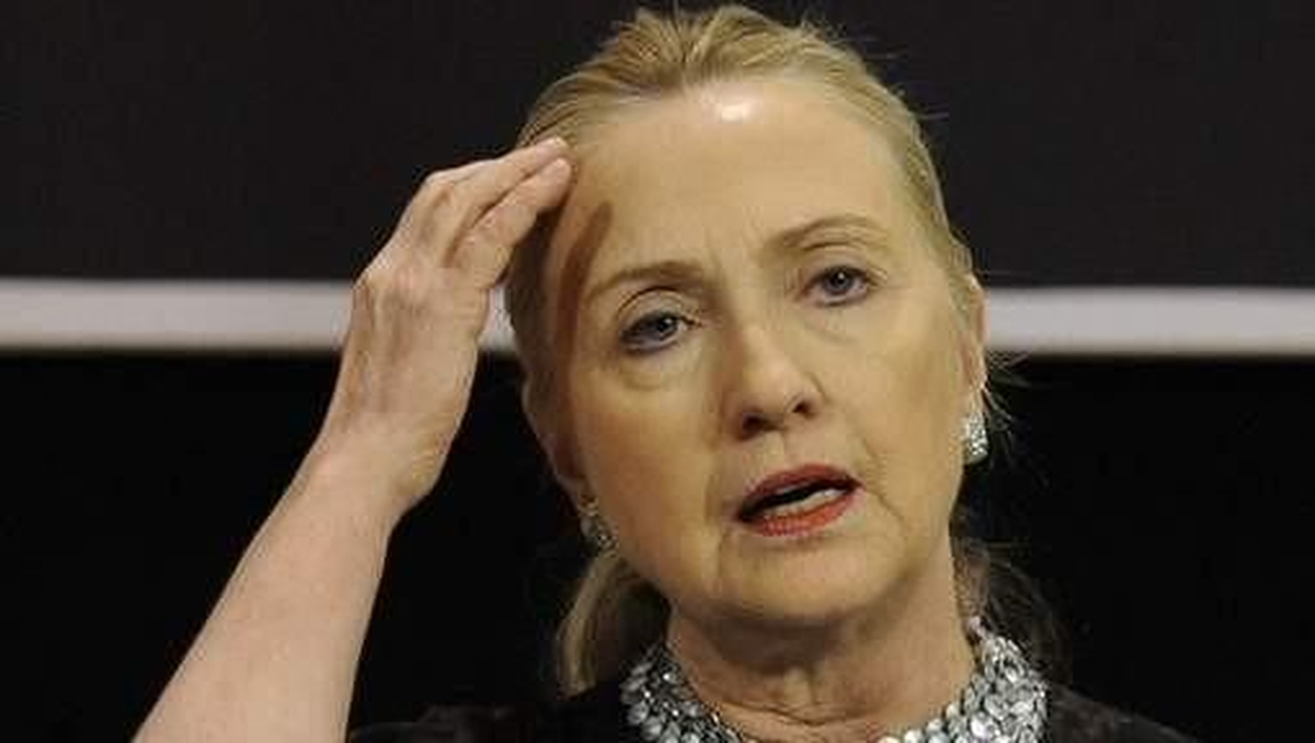 ABD Dışişleri Bakanı Clinton\'un Hastaneye Kaldırılması