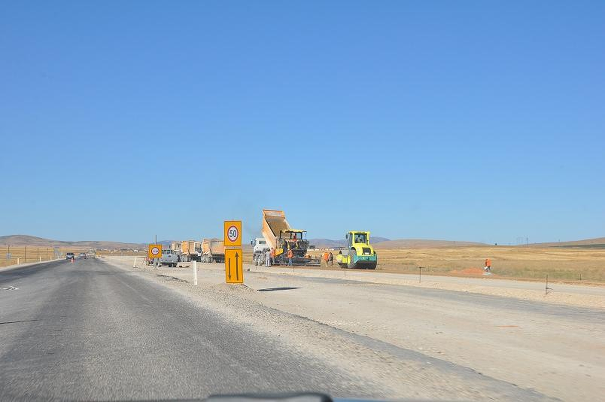 Altıntaş-Aslanapa İlçe Yolu İçin 5 Milyon TL Ek Ödenek