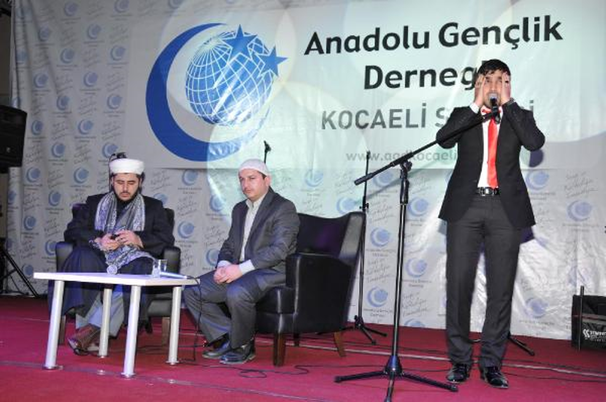 Gençlik Derneği\'nden Alternatif Yılbaşı Kutlaması