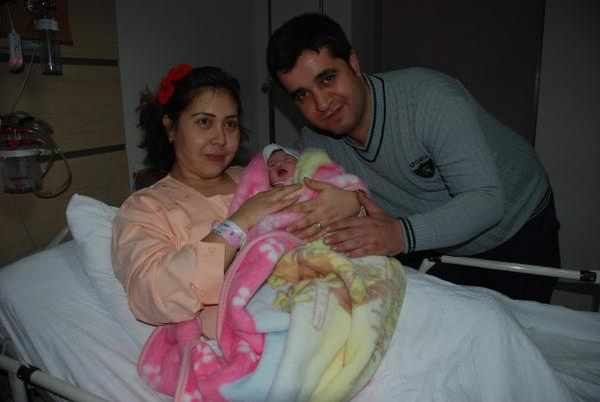 Aydın\'da 2013 Yılının İlk Bebeği Nurhan