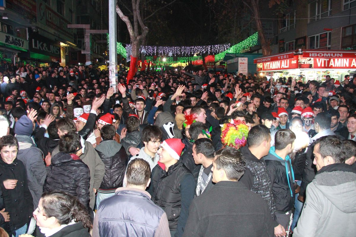 Başkent\'te Yılbaşı Kutlaması