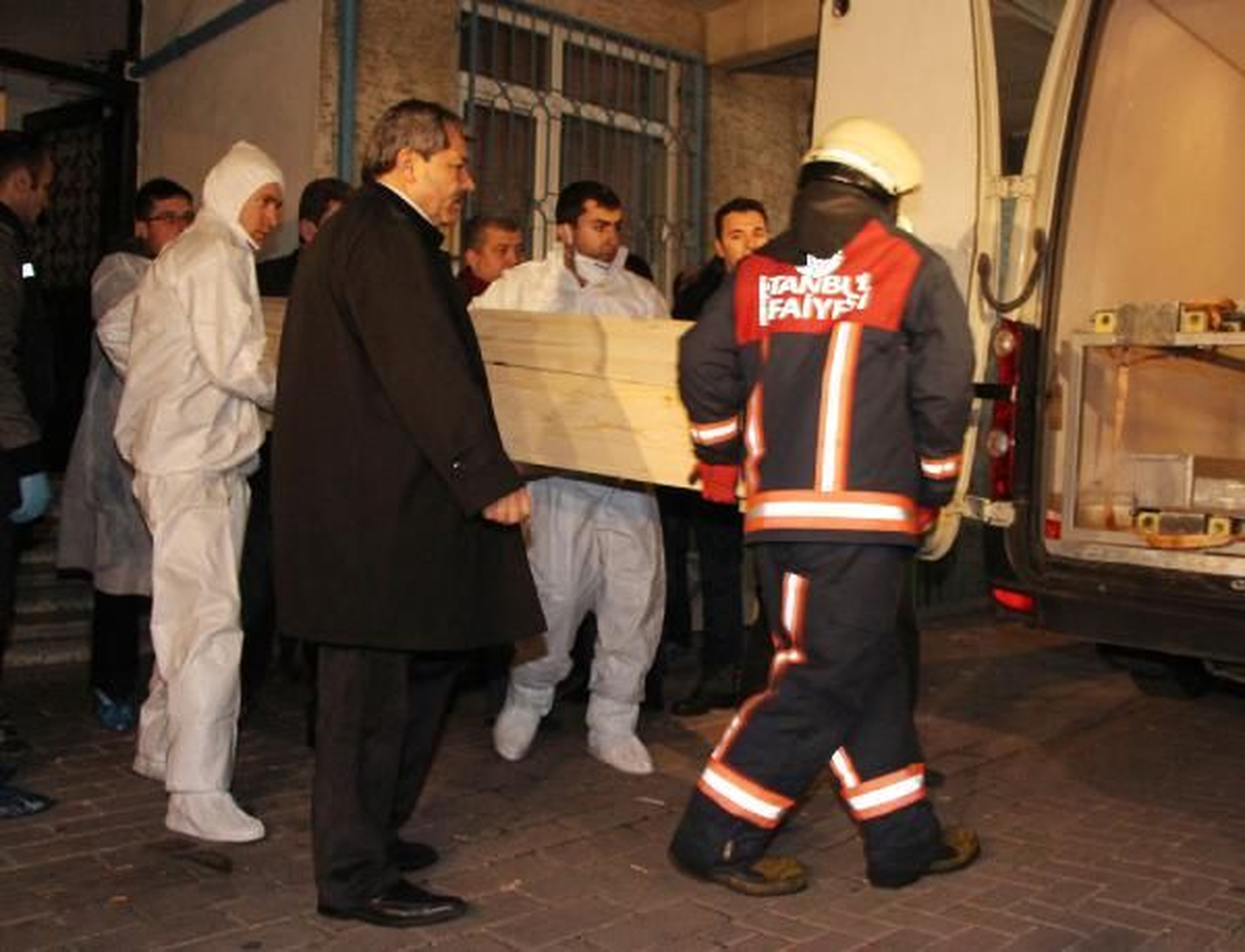 Bodrumda 5 Ceset