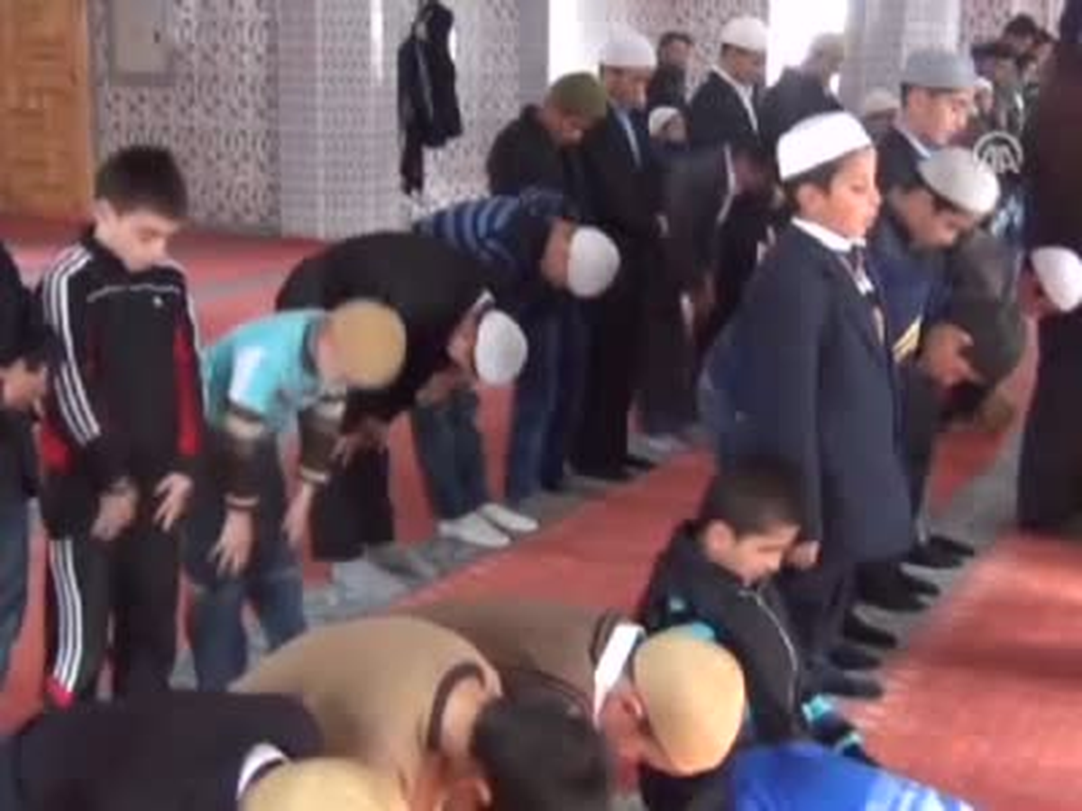 180 Vakit Namaz Kılana Tablet Bedava!