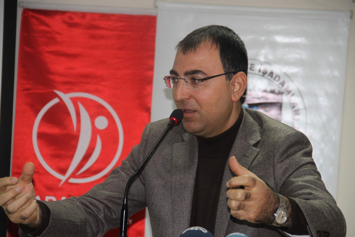 Diyarbakır Valisi Toprak."Birlik, Beraberlik ve Kardeşlik İçerisinde Her Zamanki Azim ve...