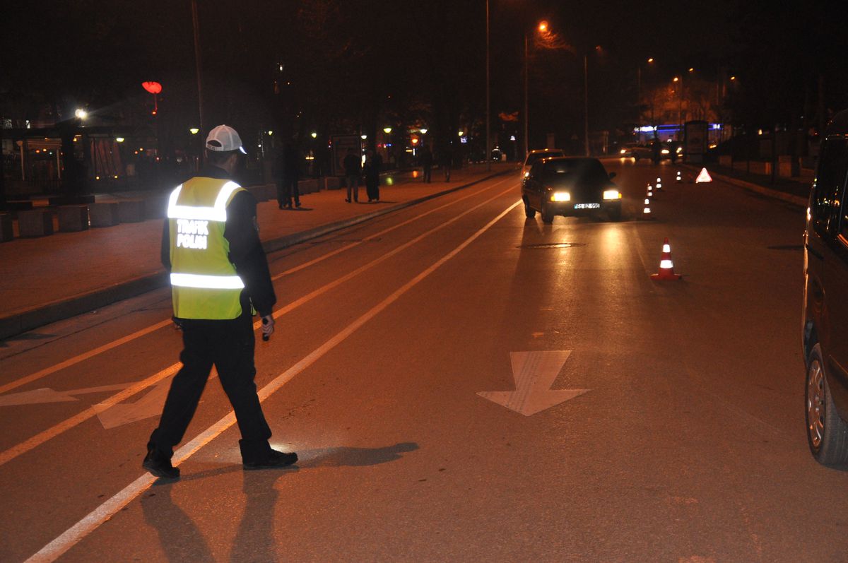Düzce\'de Polis Yılbaşında Göz Açtırmadı