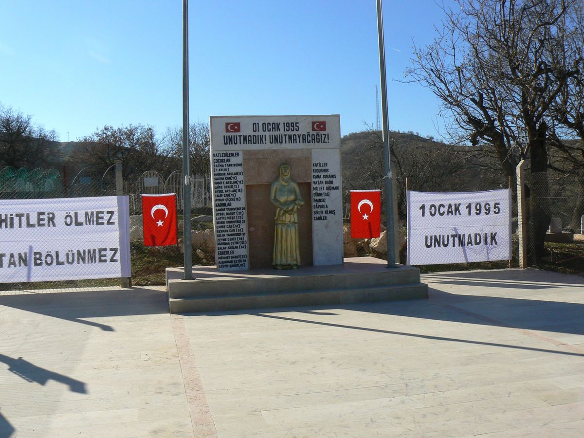 Hamzalı Katliamı Unutulmadı