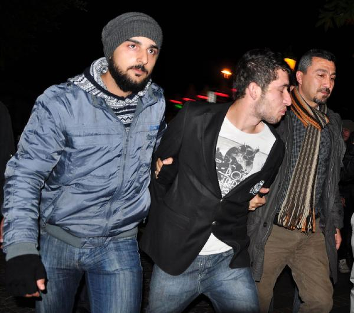 Yeni Yıl Eğlencesine Giderken Polise Yakalandı