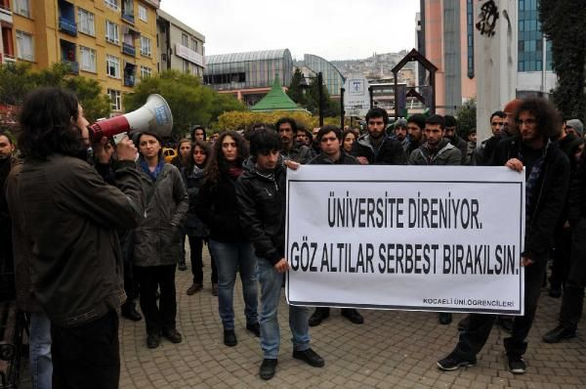 Koü\'deki Öğrenci Kavgası