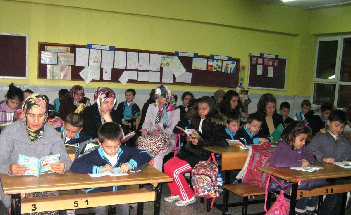 Kütahya\'da "Ben Okuyorum, ya Siz?" Projesi