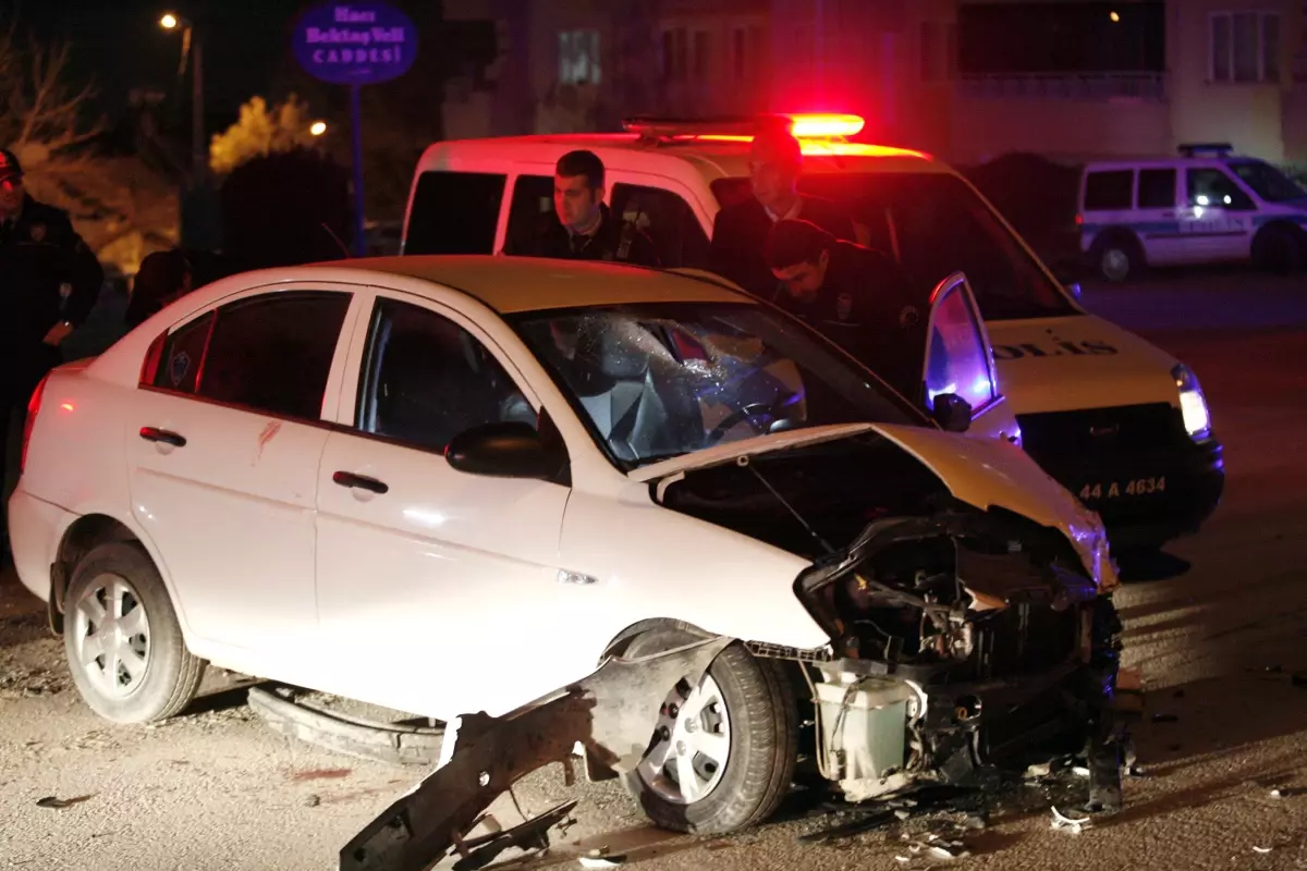 Polisten Kaçan Alkollü Sürücü Kaza Yaptı