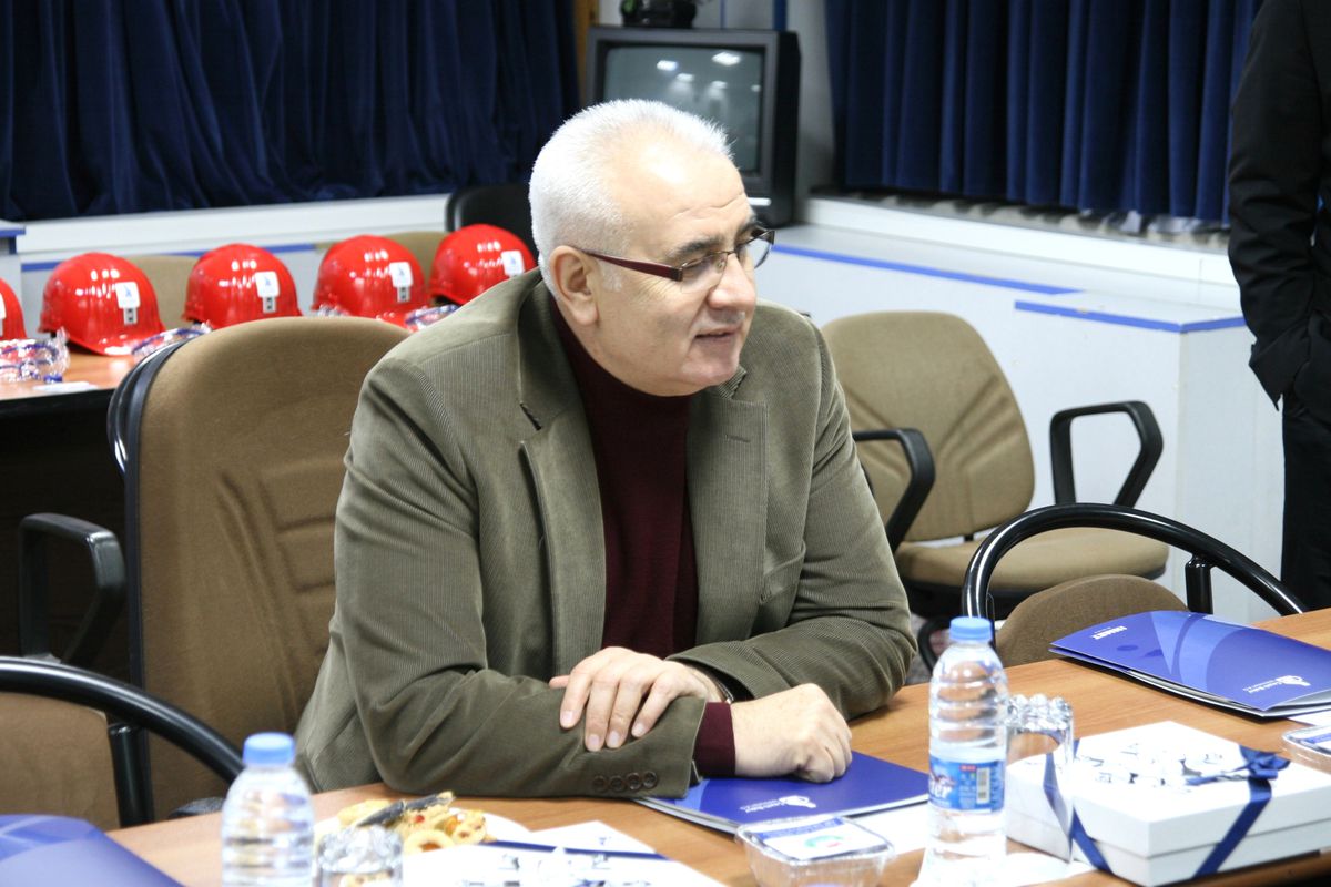 Rize Valisi Nurullah Çakır Maden Ocağında