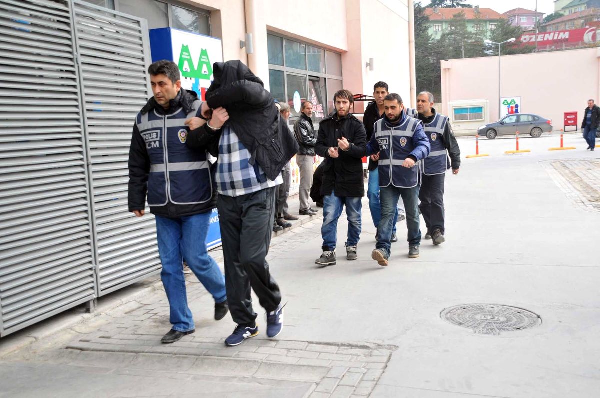 Sakarya\'da Uyuşturucu Operasyonu