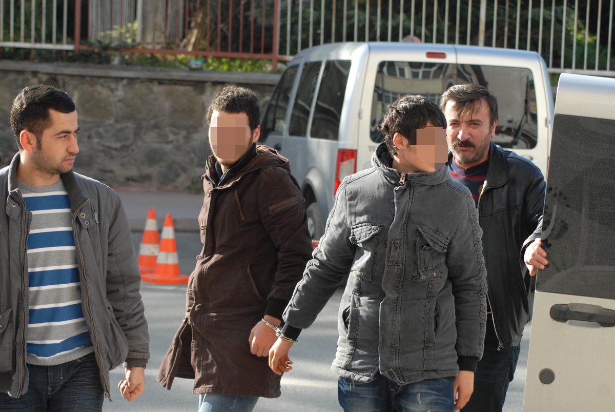 21 Hırsızlık Olayına Karışan 6 Kişi Yakalandı