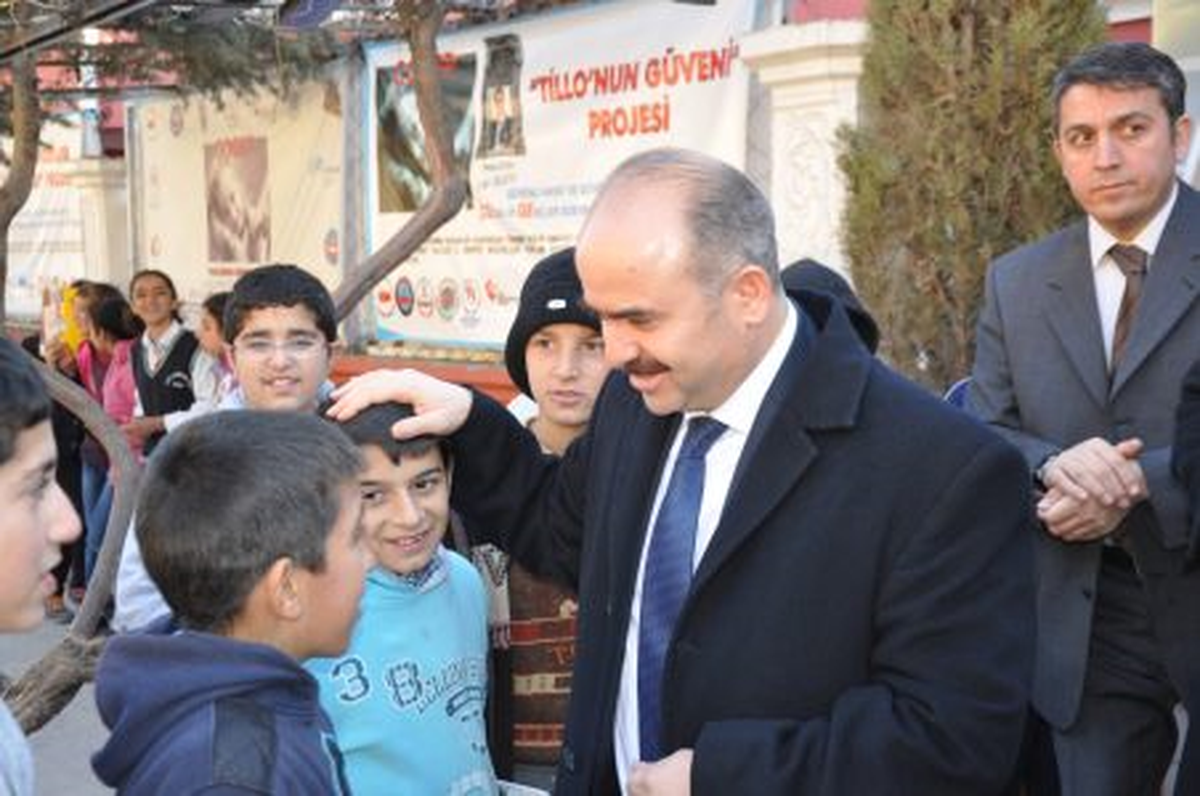 Siirt Polisinden Ezber Bozan Çalışma