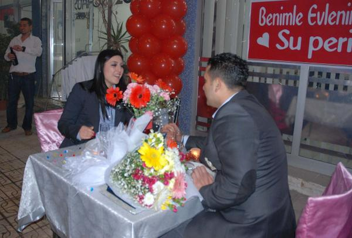 Su Perisine Yeni Yıl Sürprizi
