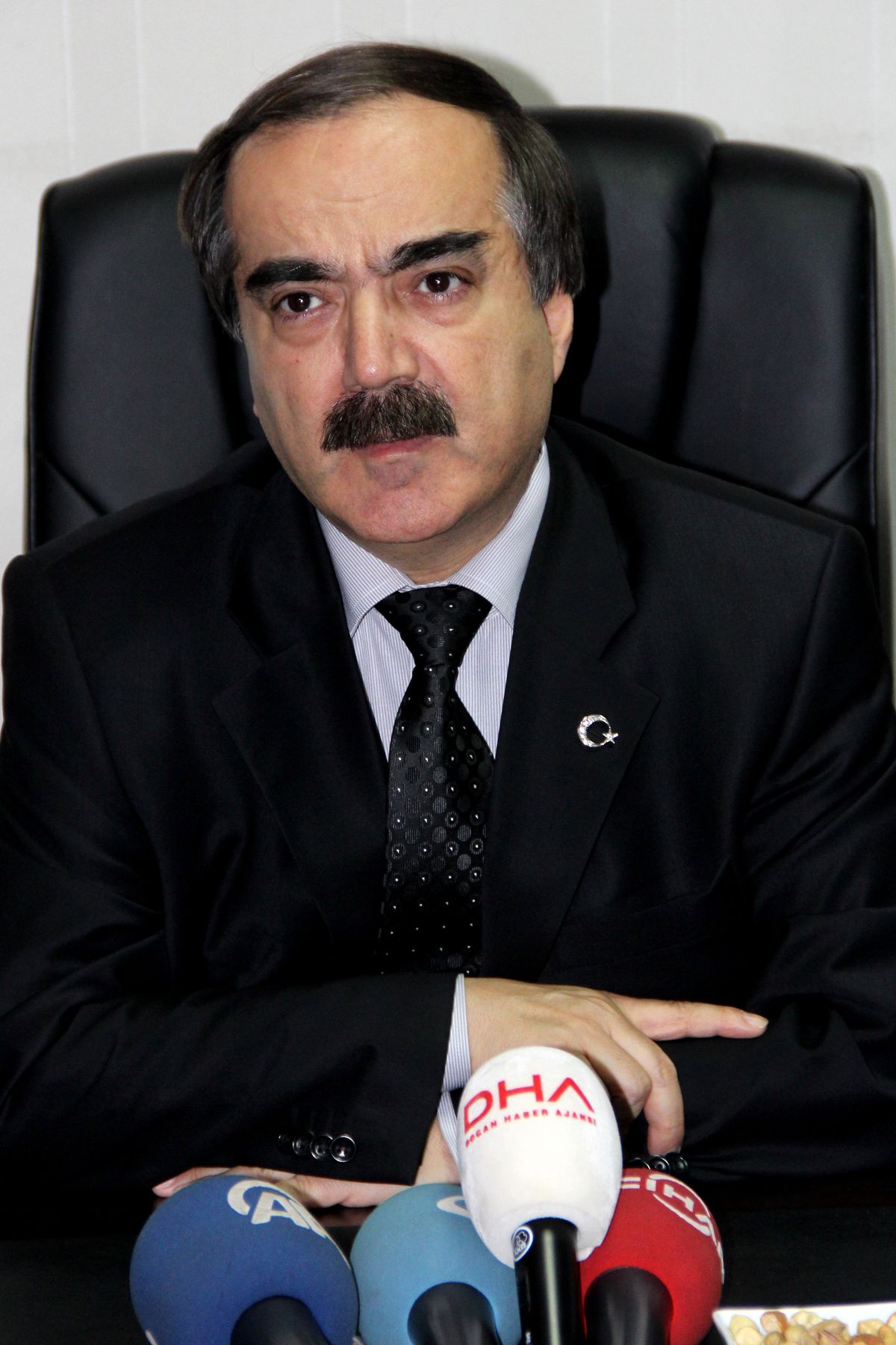 Vali Coş, Yeni Yılı Polis Merkezinde Karşıladı