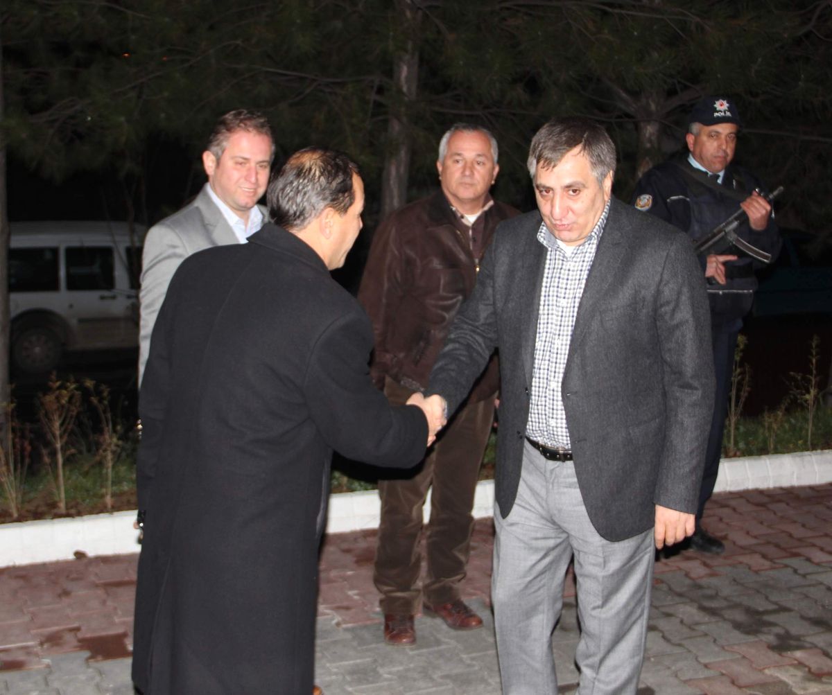 Vali Küçük\'ten Sağduyu Açıklaması