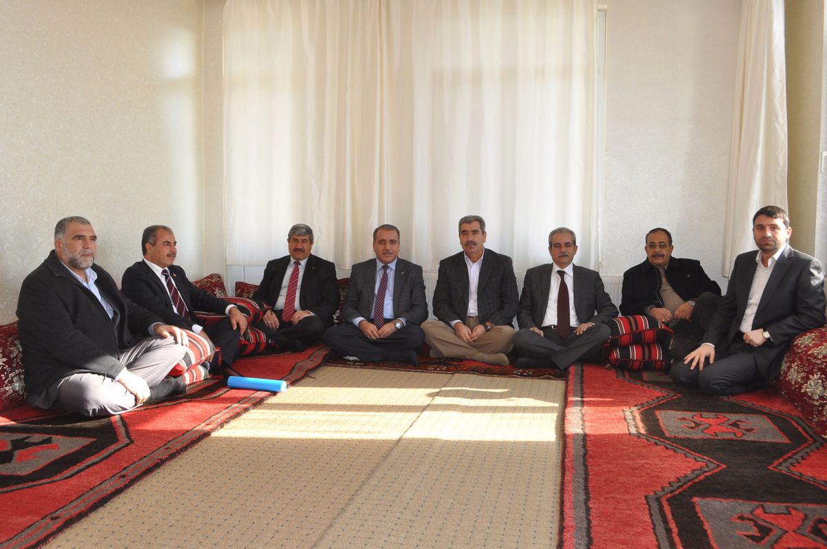 AK Parti\'den Muhtarlara Ziyaret