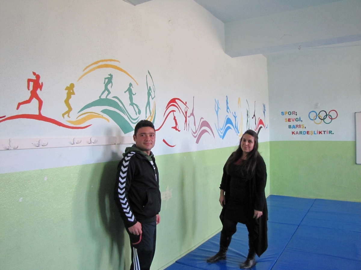 Atatürk İlkokulu Ardiyesi Spor Salonu Oldu