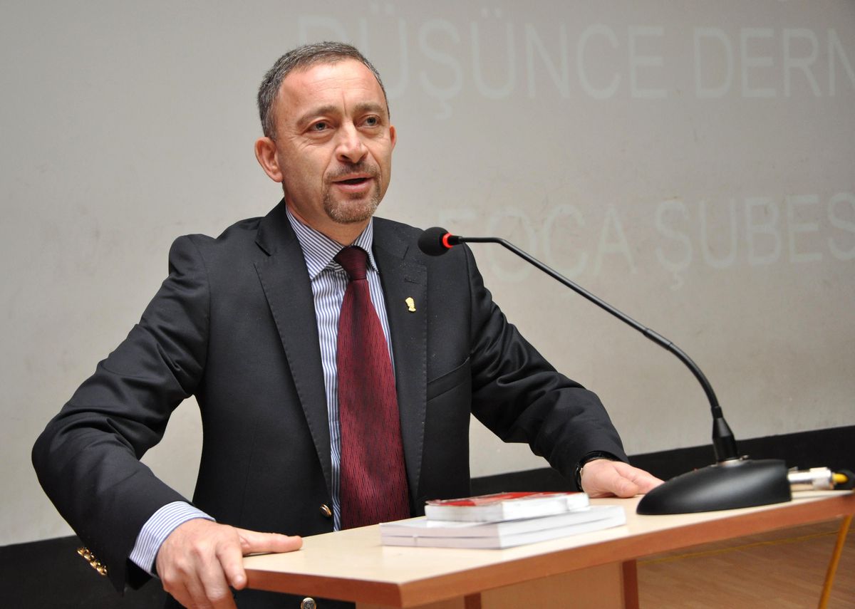 Kocasakal\'ın Odasında Esrarengiz Mermi