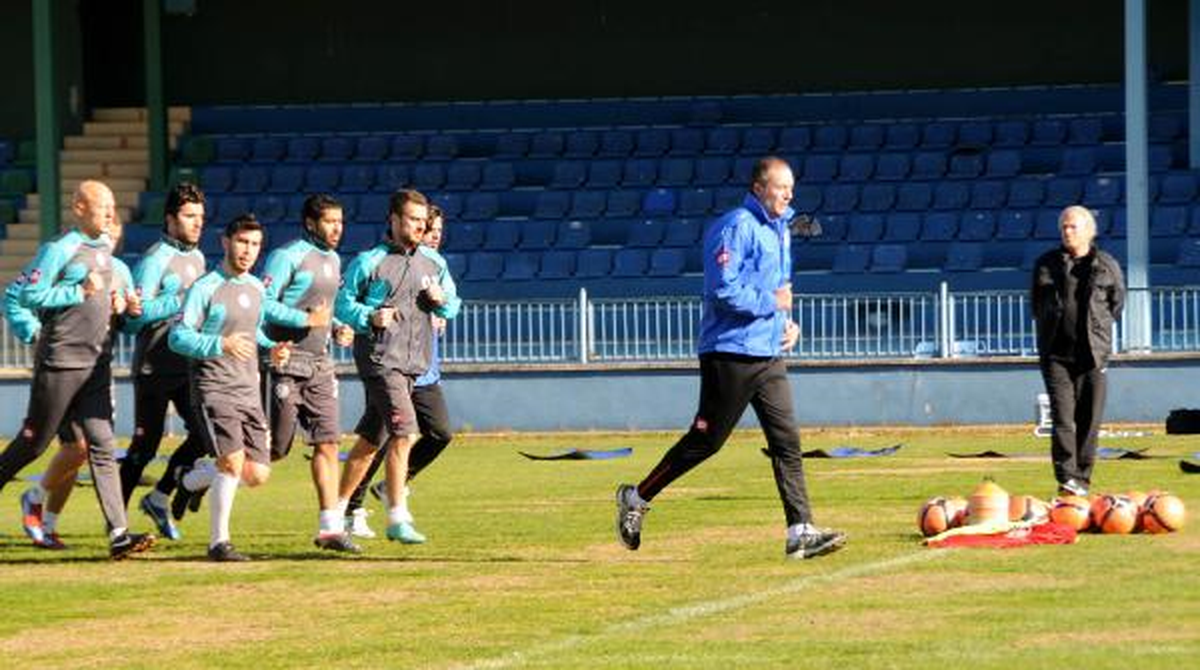 Çaykur Rizespor\'da Denizli 5 Oyuncuyu Gönderdi