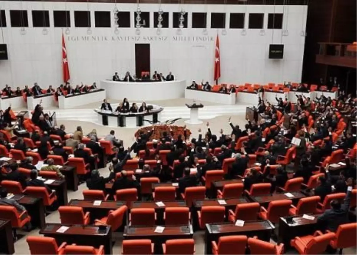 Elçi İçin, TBMM Genel Kurulu\'nda Saygı Duruşu