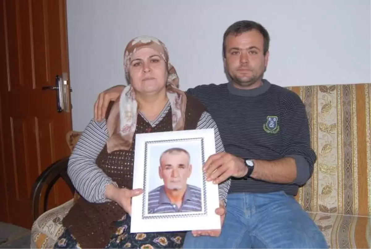 Foça\'da Üç Çiftçinin Öldürülmesi