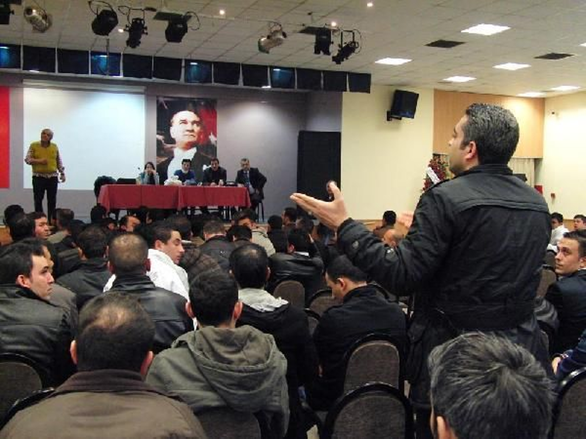 Havalimanında Bazı Güvenlik Görevlilerinin İşten Çıkarılması