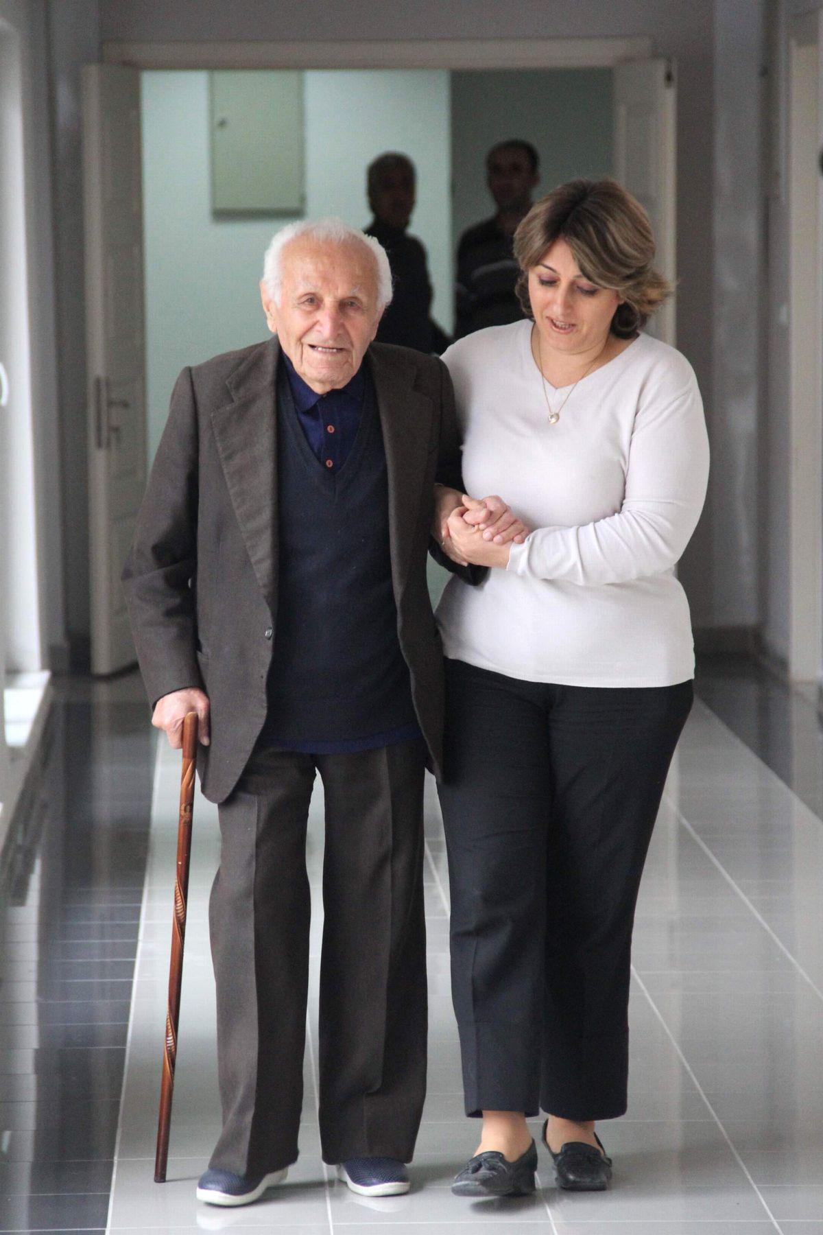 Huzur Sarayı\'nda Dedelerle Çocuklar Langırt Oynuyor