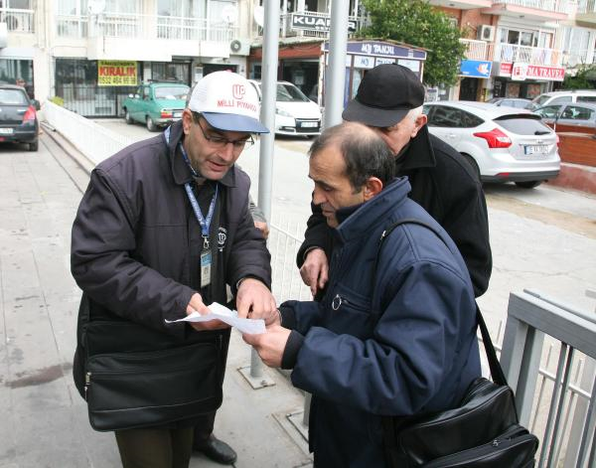 İzmir İki Yıldır Büyük İkramiyeye Ortak