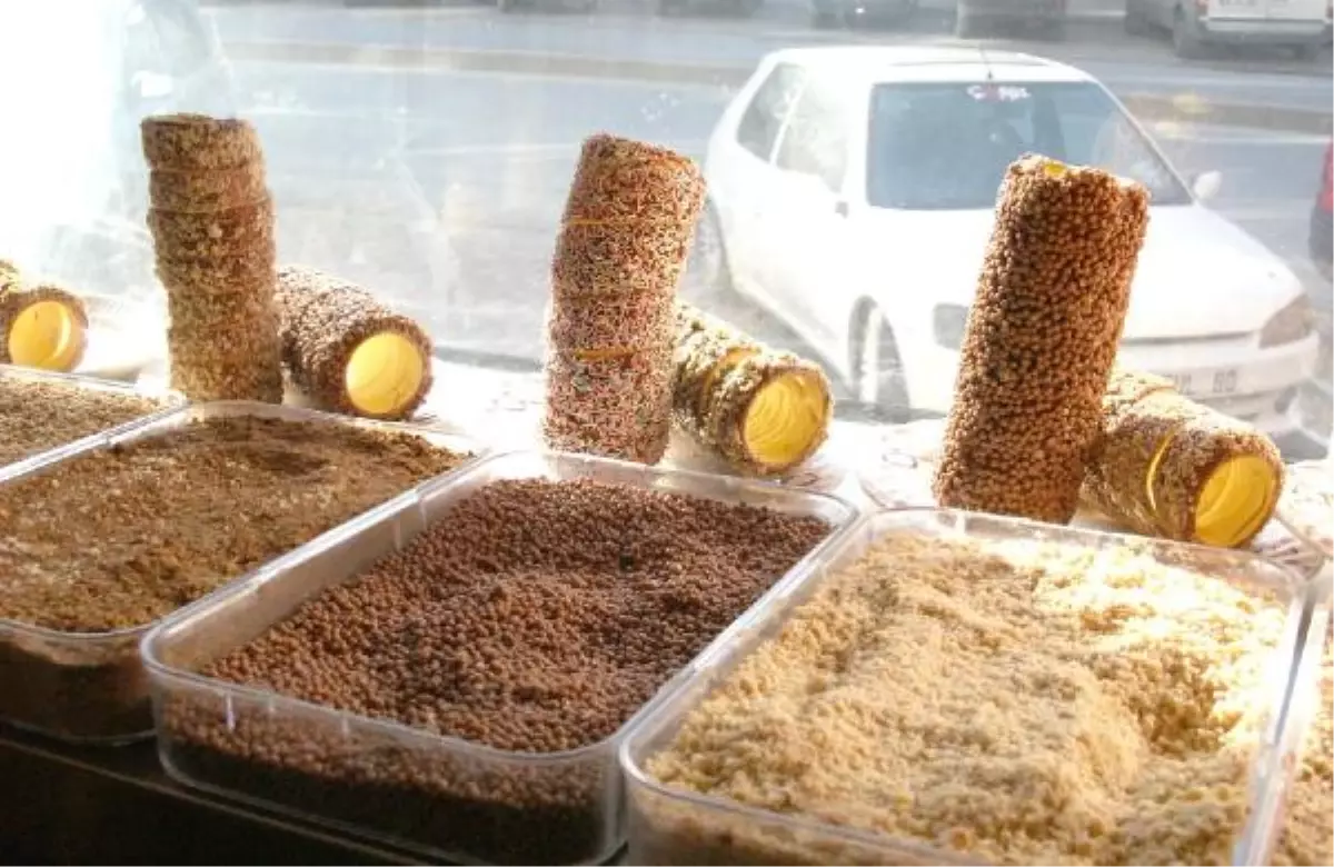 Kıvanç\'ın Makarasıyla İş Kurdu