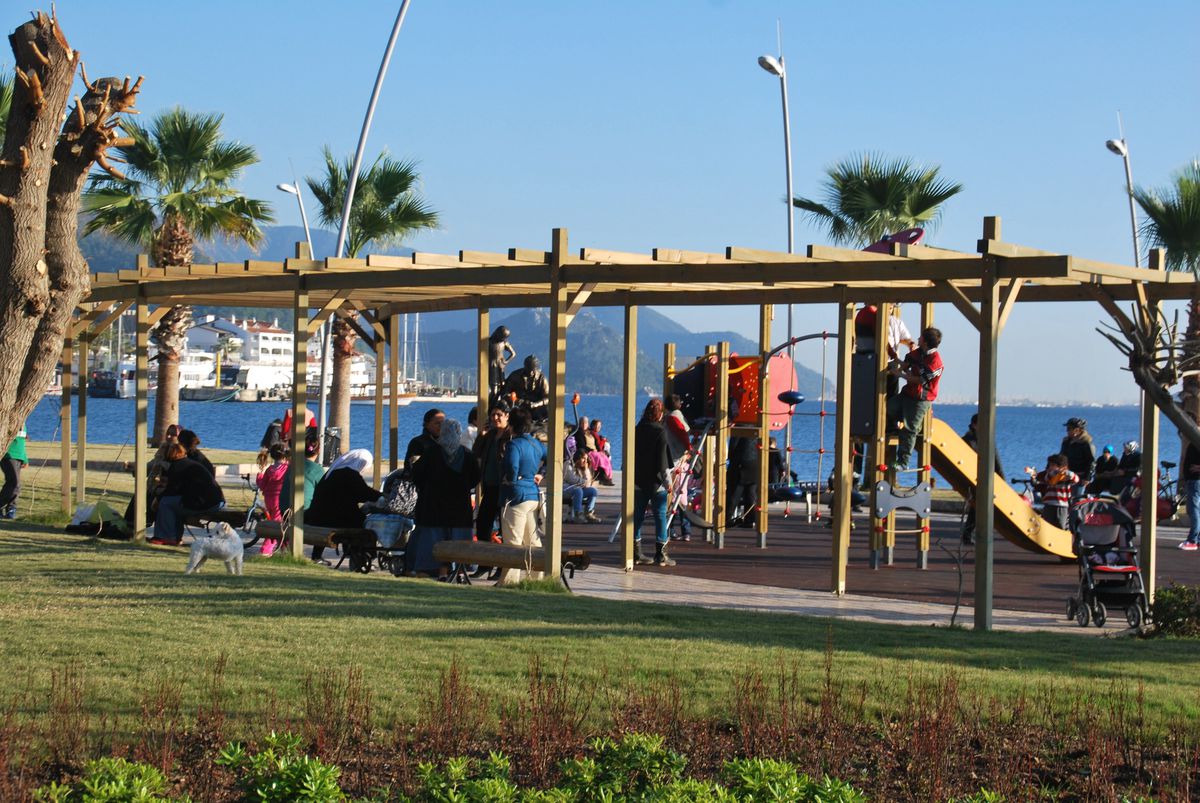 Marmaris\'te Bahar Havası