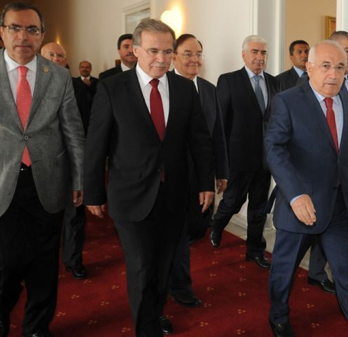 Meclis Anayasa Uzlaşma Komisyonu Hafta İçi Her Gün Çalışacak