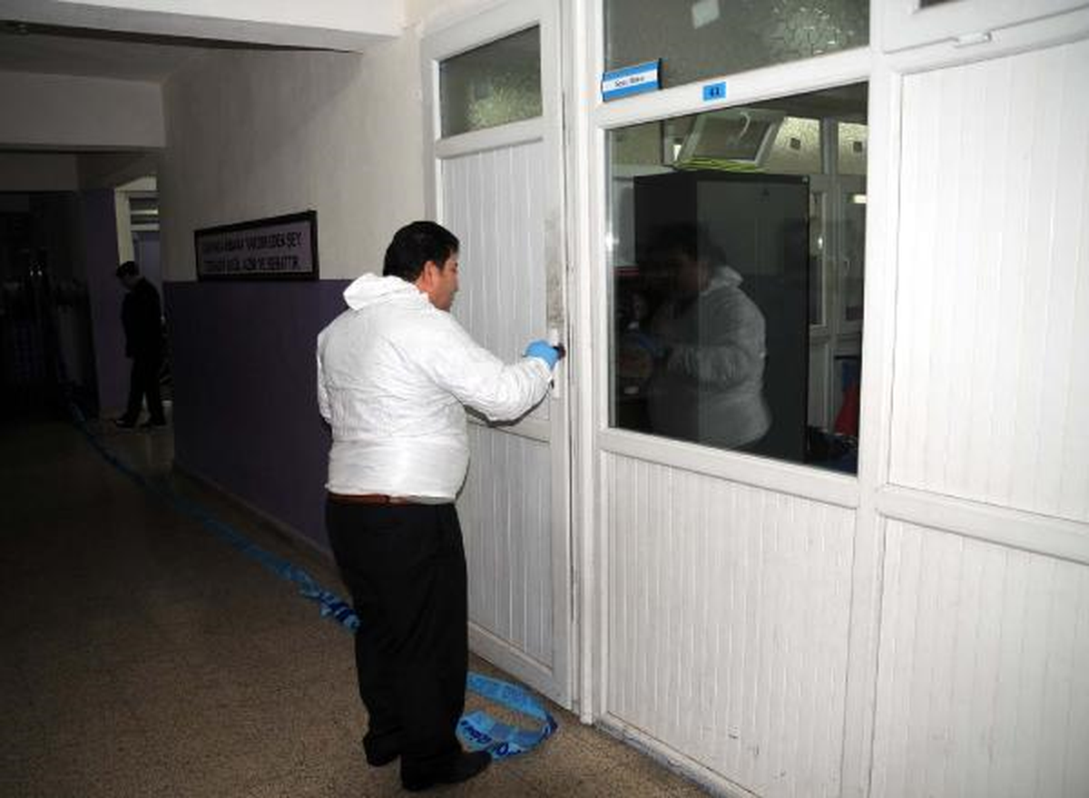 Okula Hırsız Girdi, Sınavlar İptal Oldu