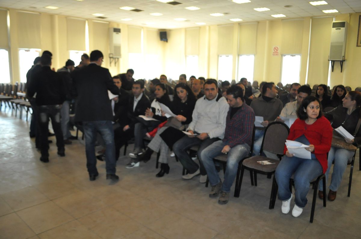 Sendika İşsizlerine Sahip Çıkıyor