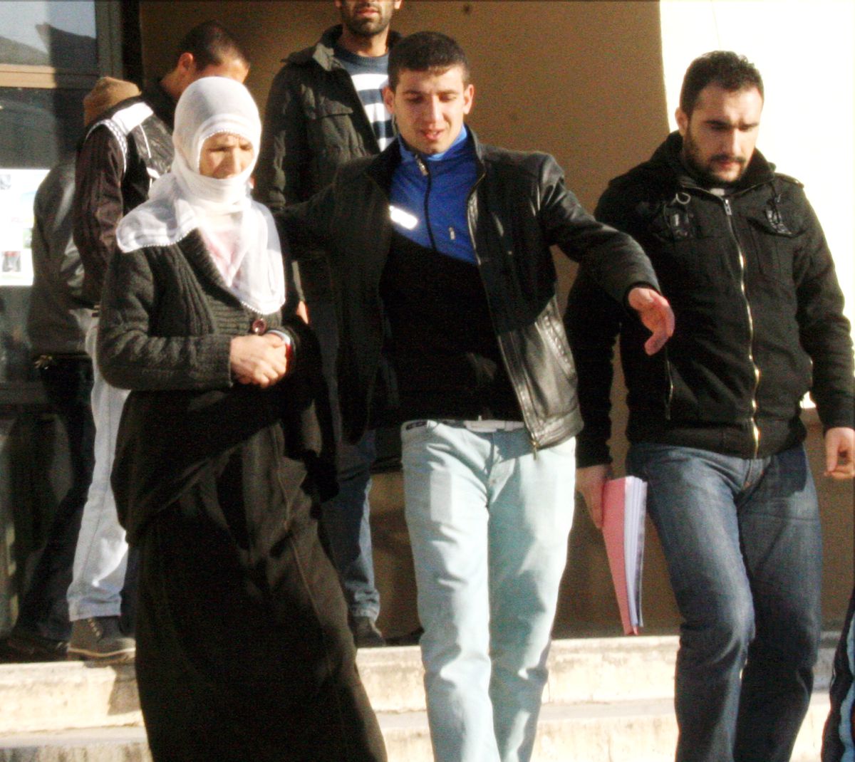 Silvan\'da Taş Atan 2 Kişi Serbest Bırakıldı