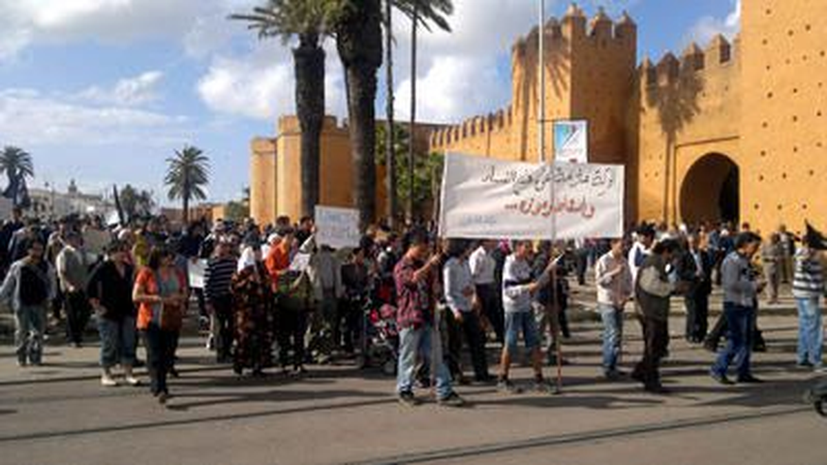 Suriye\'deki Lübnanlı Rehinelerin Akrabalarından Türkiye\'ye Protesto