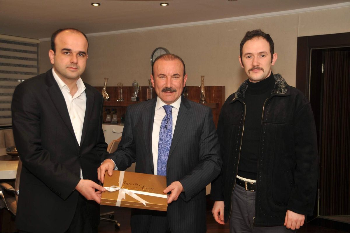 Ülkü Ocaklarından Doğan\'a Teşekkür