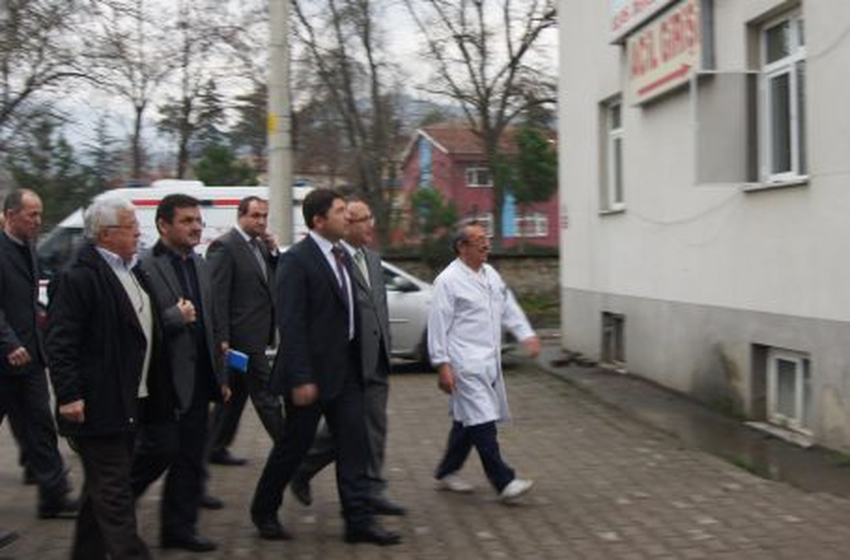 Yılmaz Tunç\'tan Hastane Ziyareti
