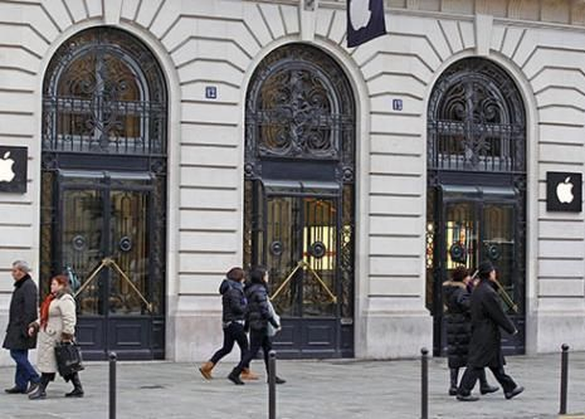 Apple Store\'da Yeni Yıl Soygunu!