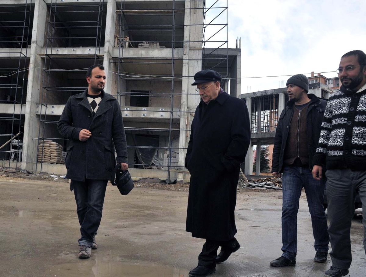 Başkan Yaşar\'dan İnşaat Denetimi