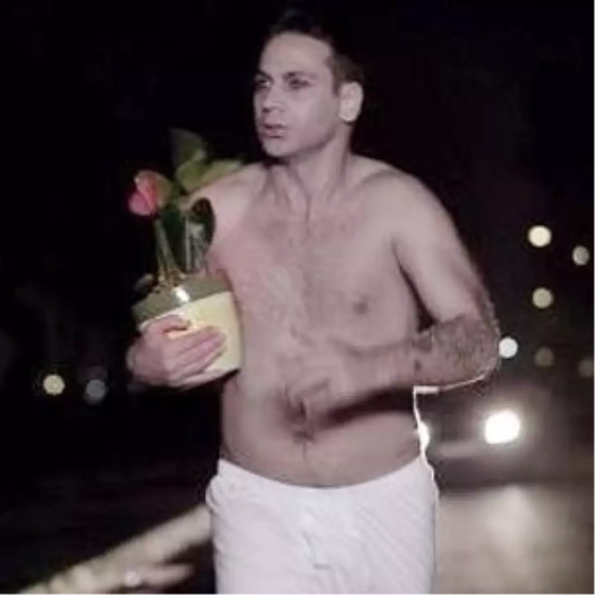 Beyaz Külot ile Yollara Düştü